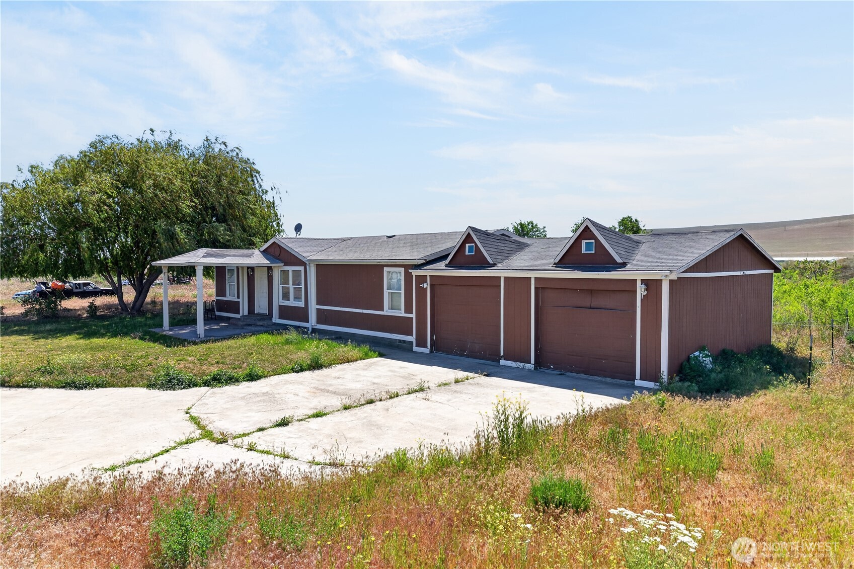 2643 W Bench Road Property Photo 2