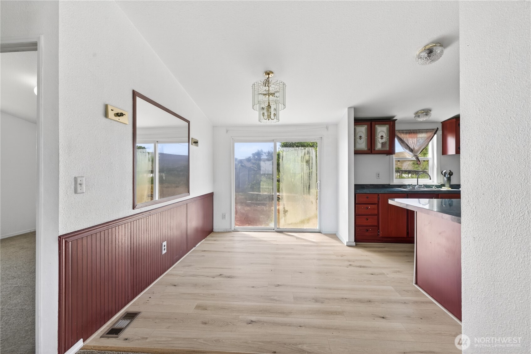 2643 W Bench Road Property Photo 5