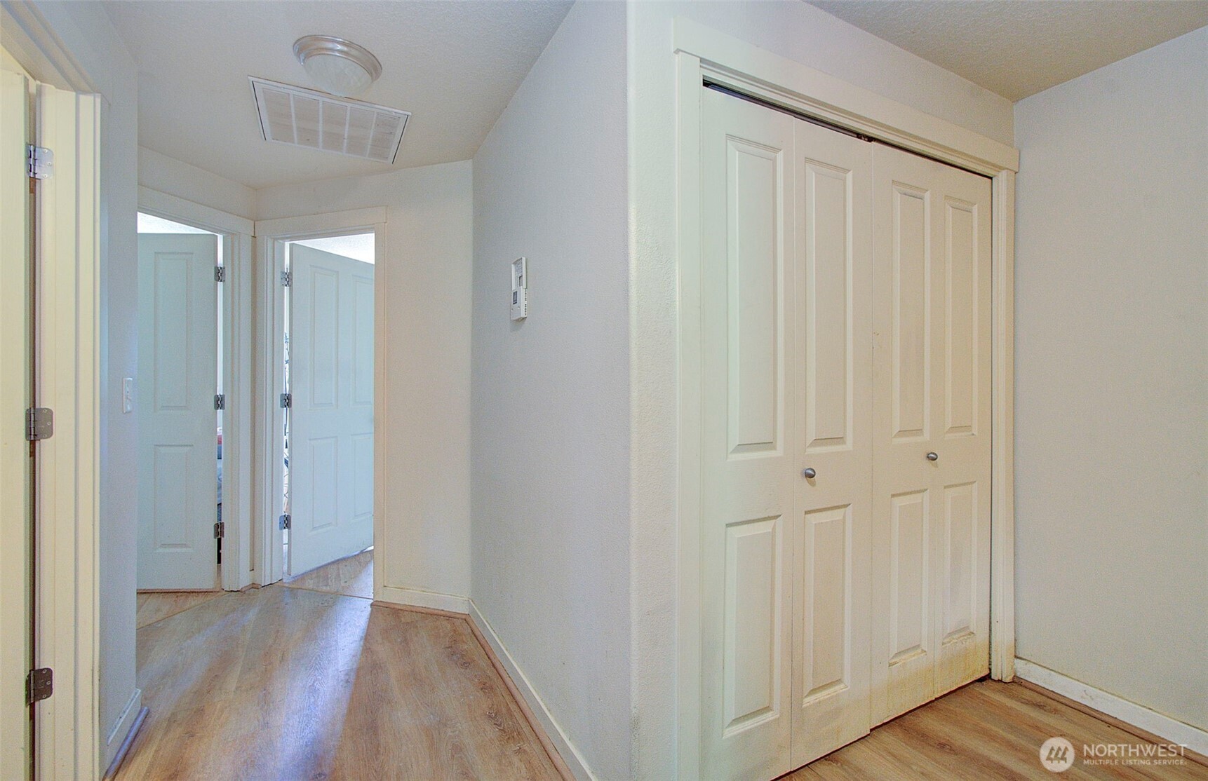 2428 Ne 113th Court Property Photo 18