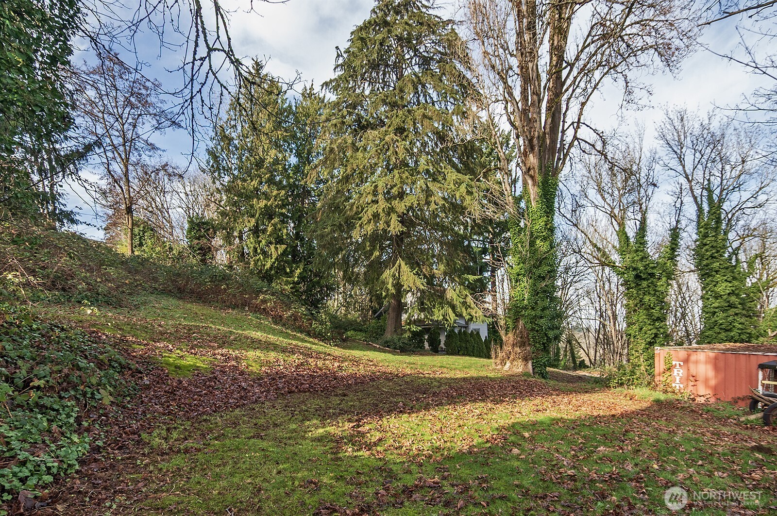 4729 Mount View Drive Property Photo 13