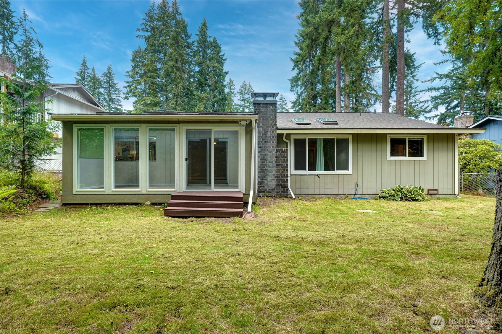 120 155th Street Property Photo 16