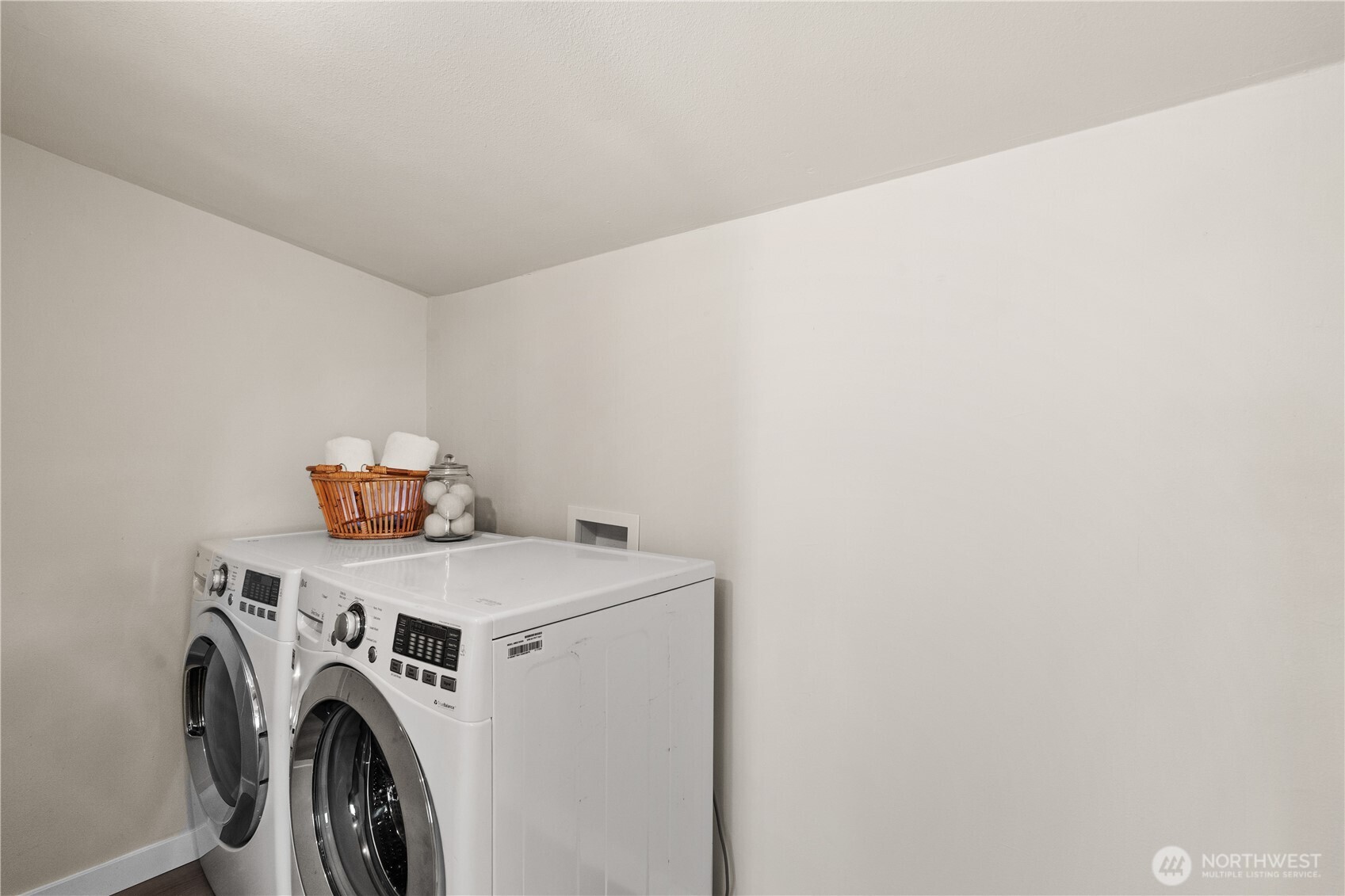 7223 S Park Avenue Property Photo 15