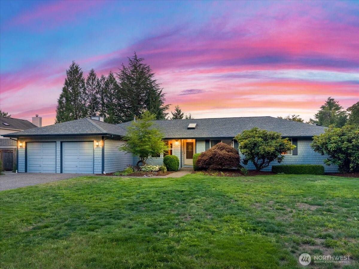1218 SE Wickie Place Property Photo 1