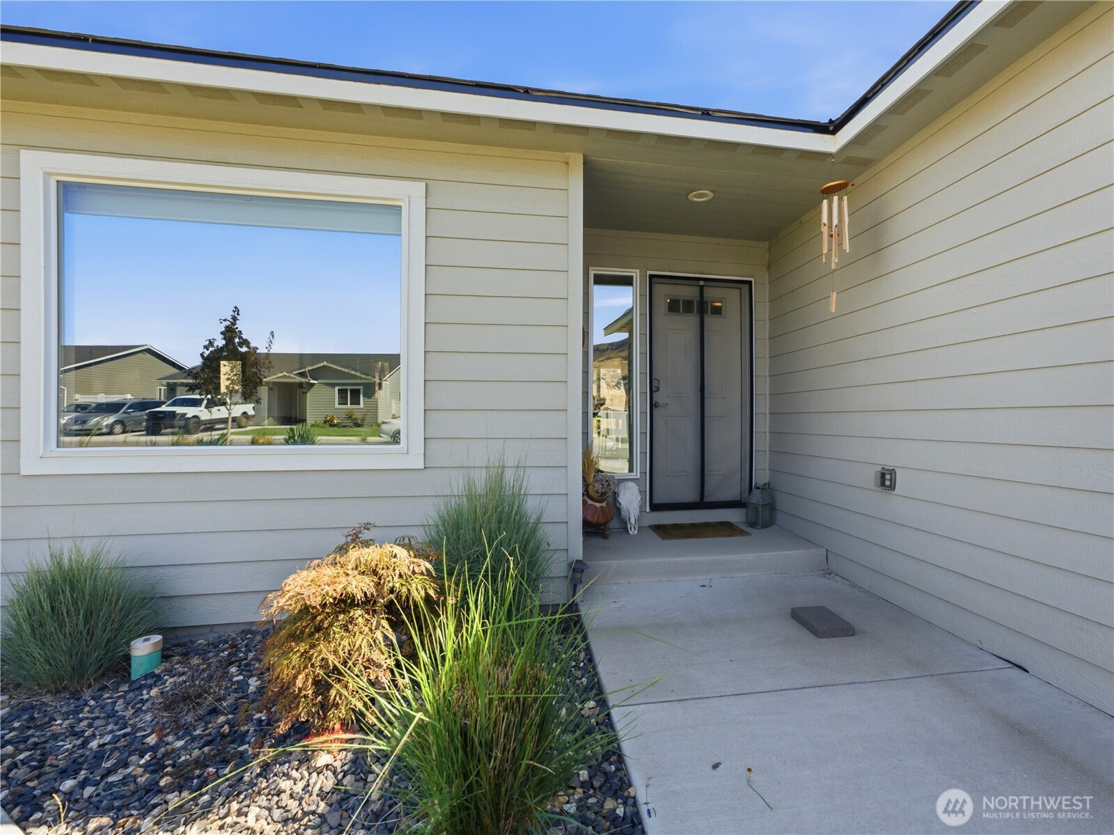 159 George Loop Property Photo 3