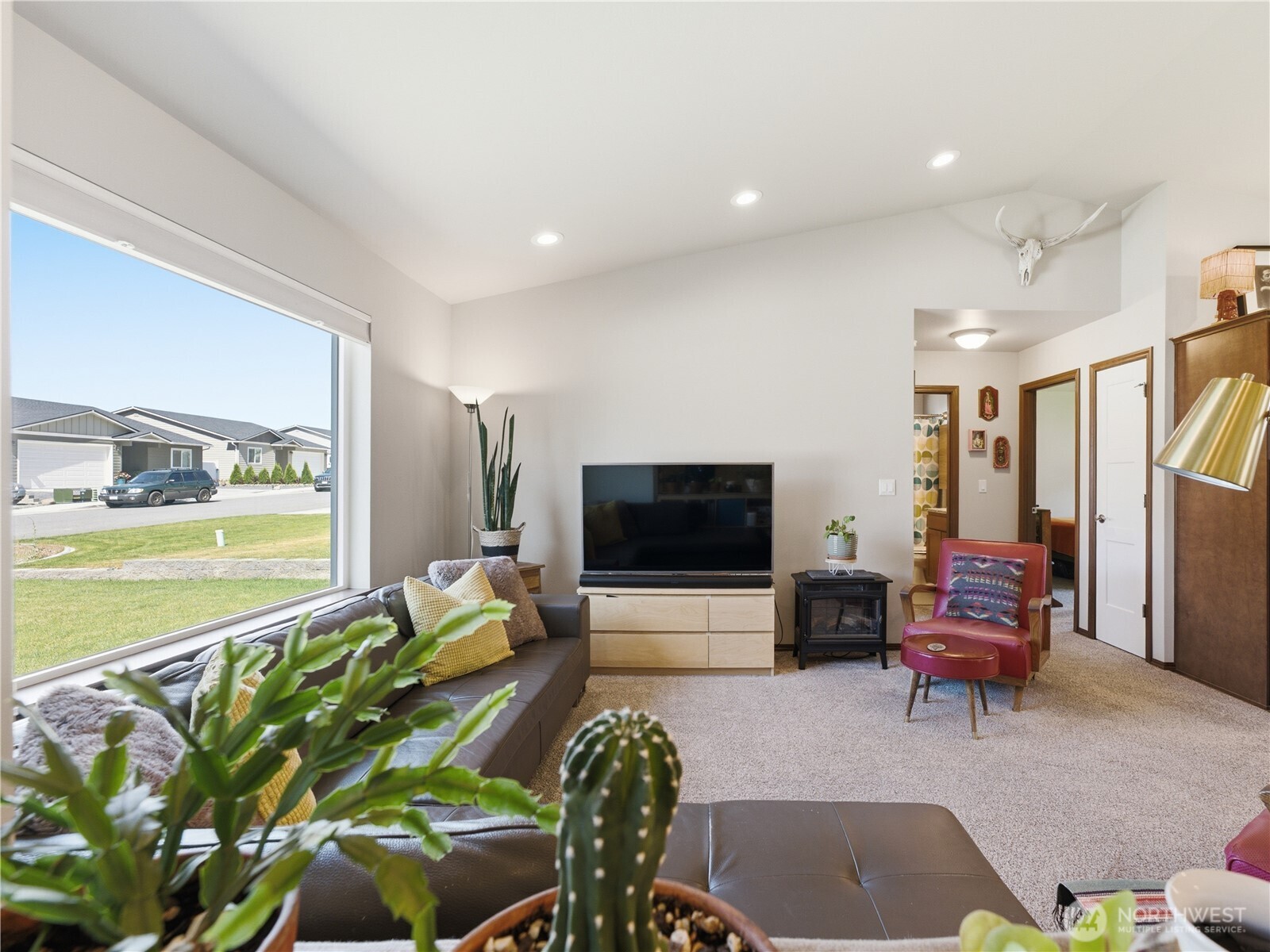 159 George Loop Property Photo 8
