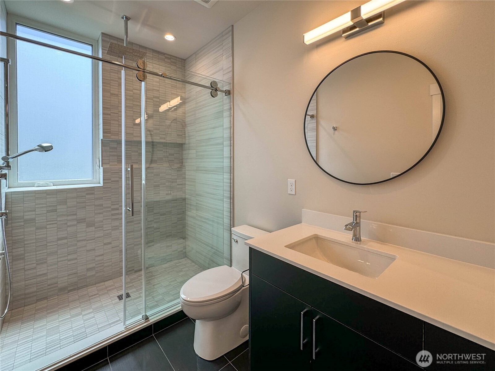 6905 42nd Avenue B Property Photo 9