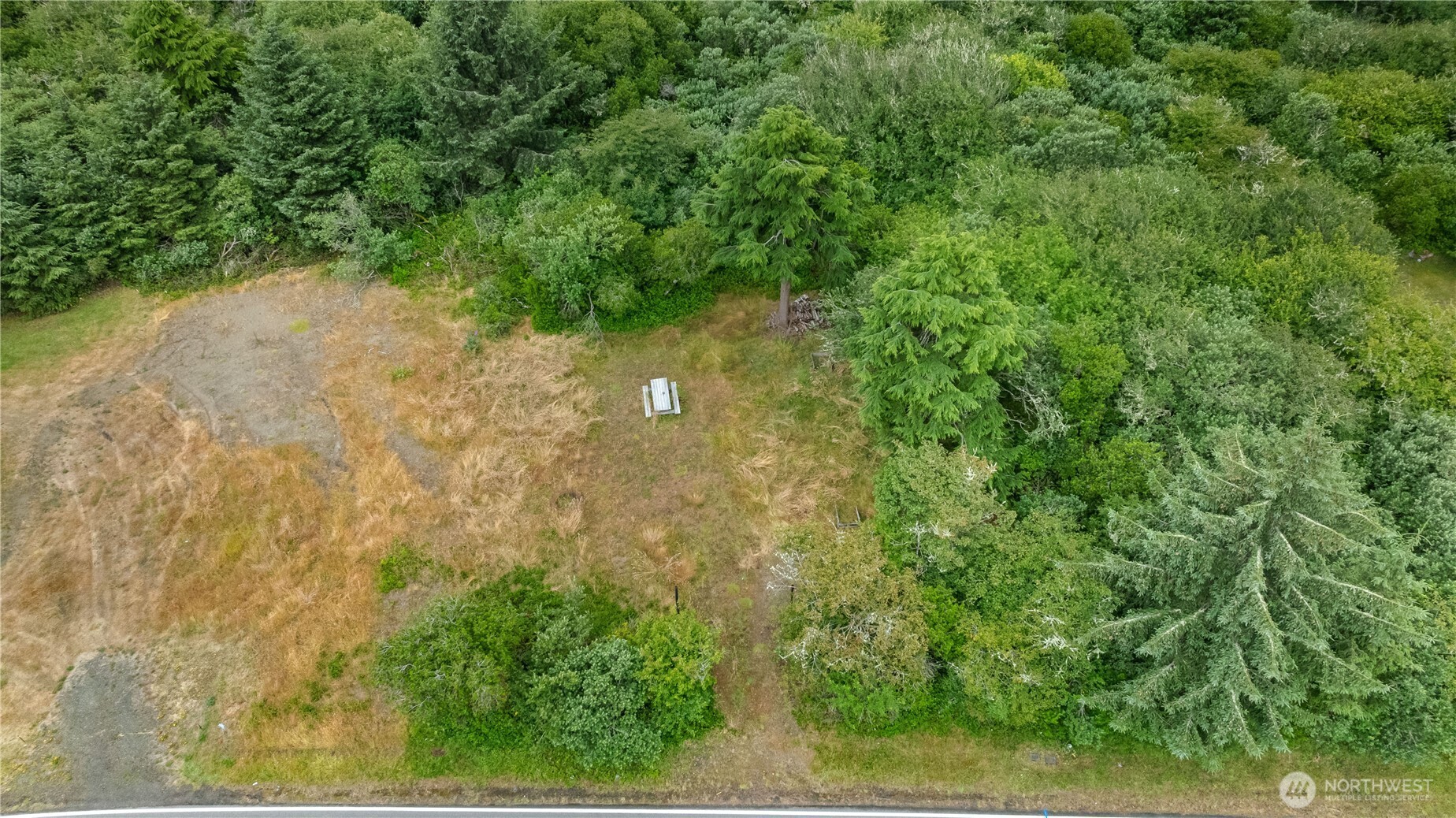 521 Point Brown Avenue Property Photo 4