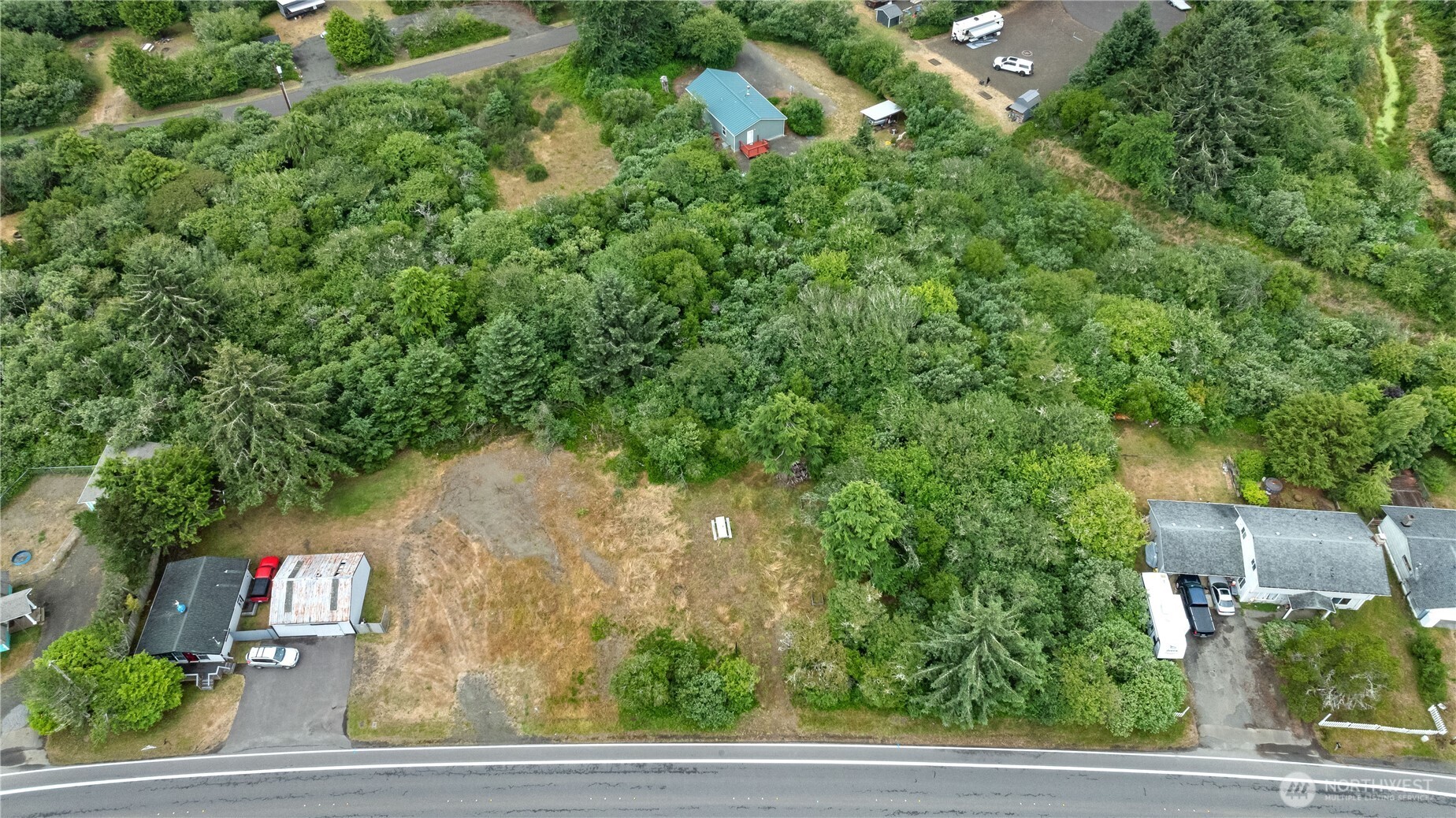 521 Point Brown Avenue Property Photo 9