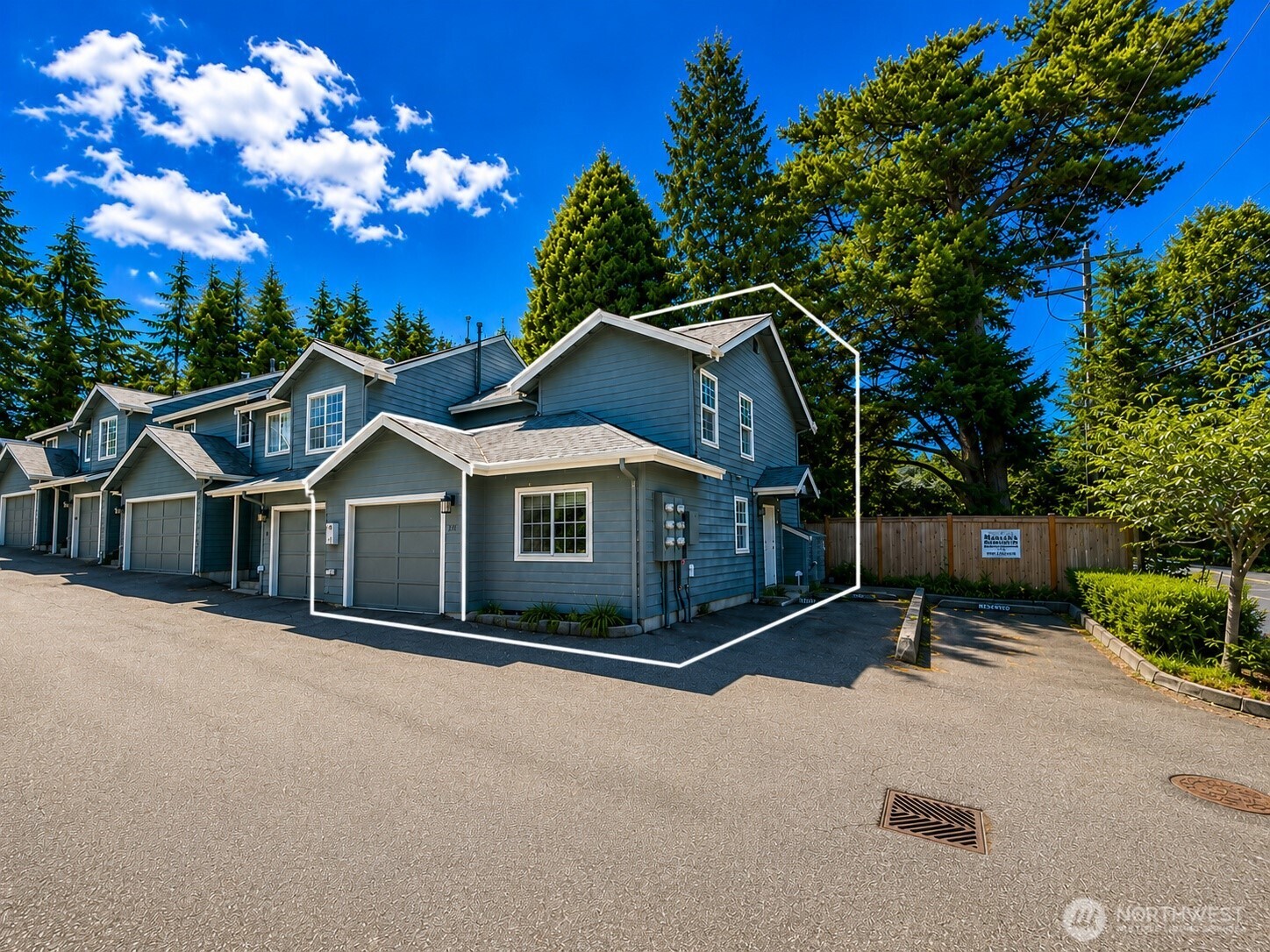 15633 44th Avenue B-1 Property Photo 1