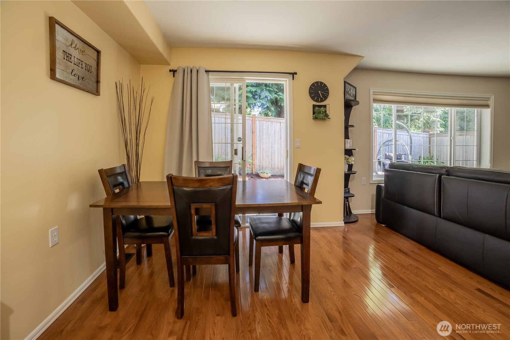15633 44th Avenue B-1 Property Photo 6