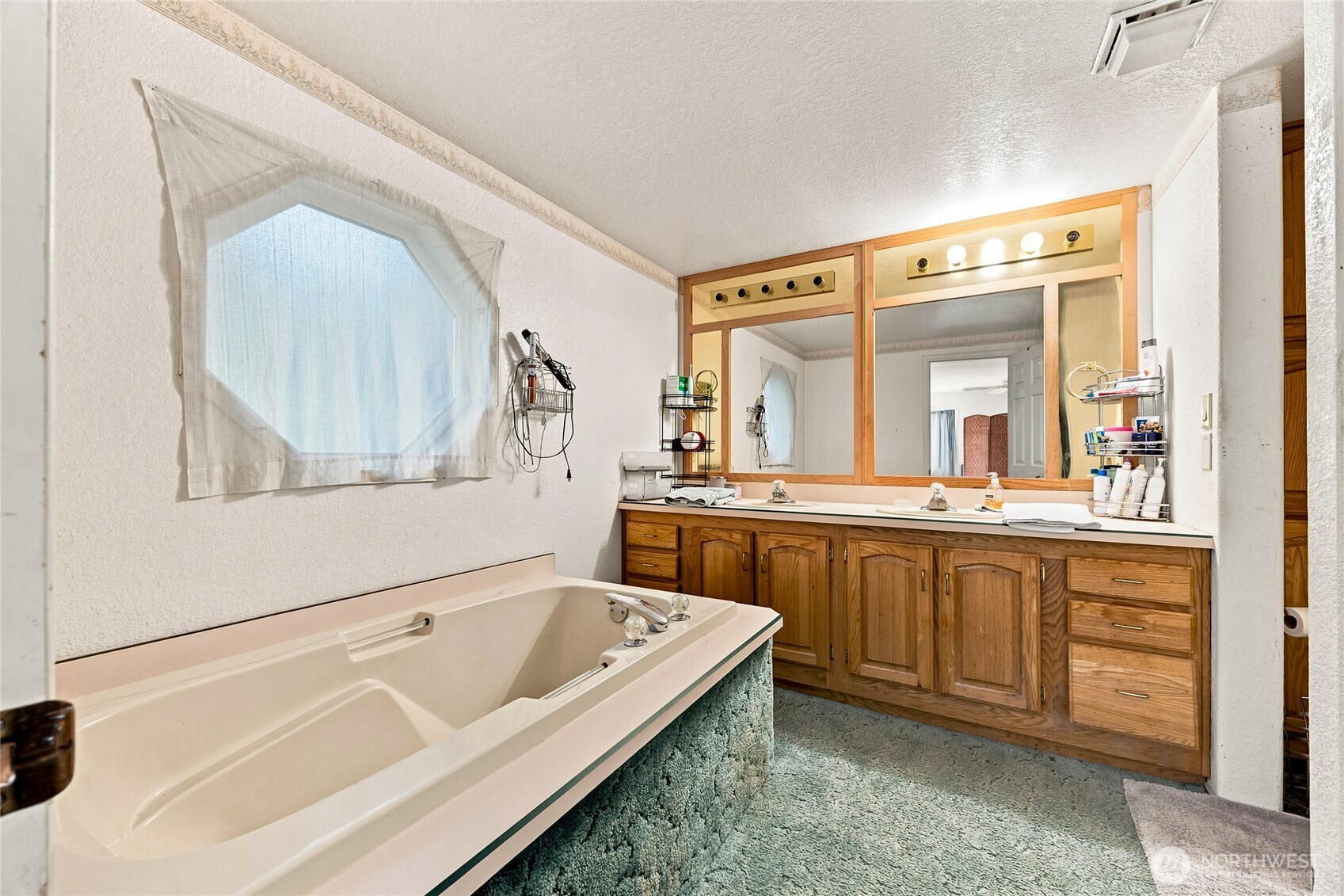 13045 Se 208th Property Photo 16