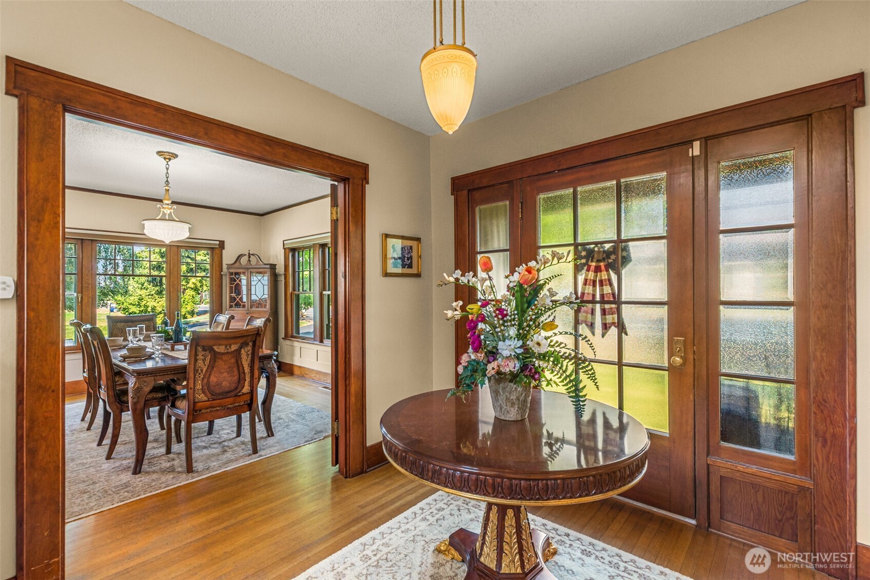 1105 Easy Street Property Photo 8