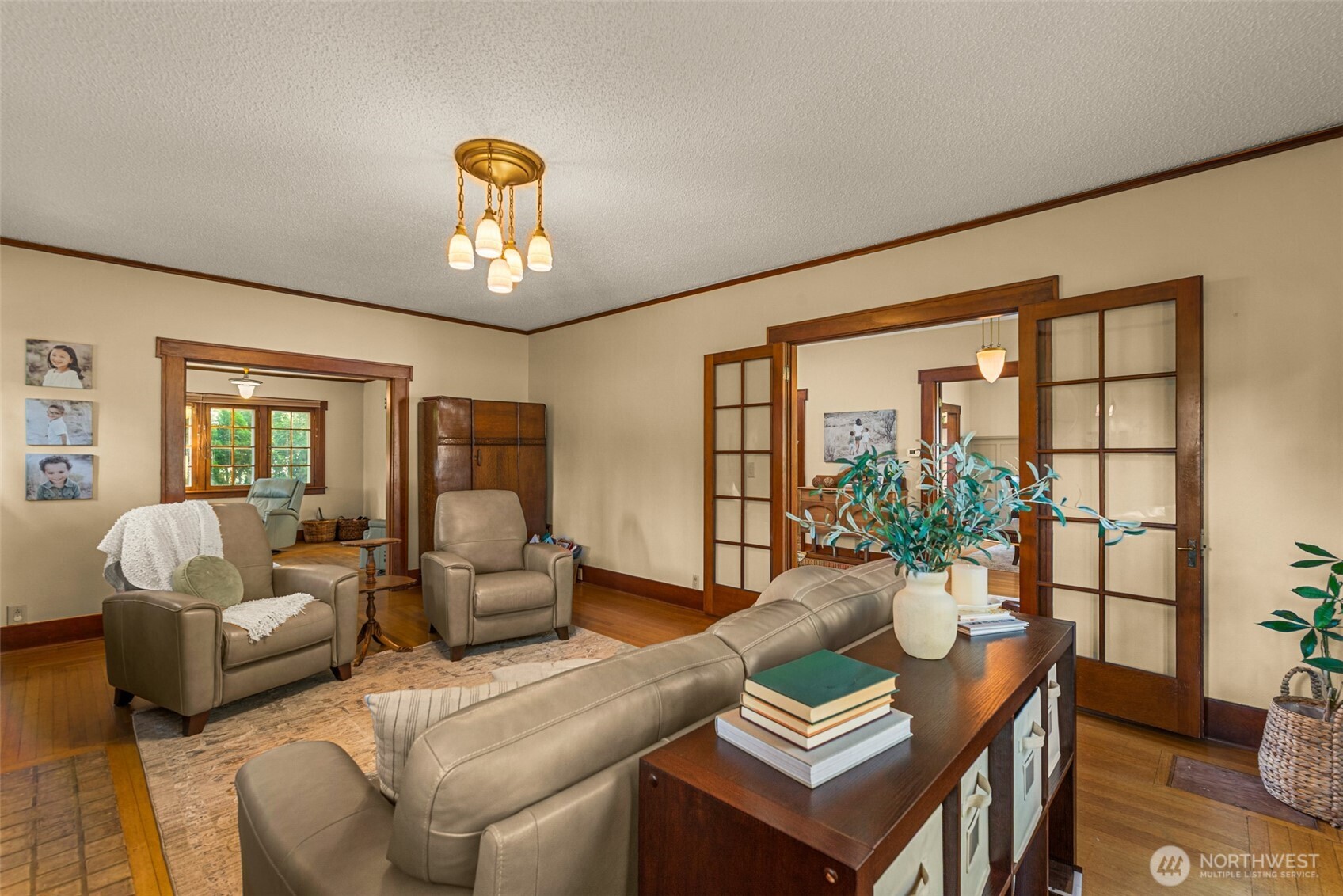 1105 Easy Street Property Photo 9