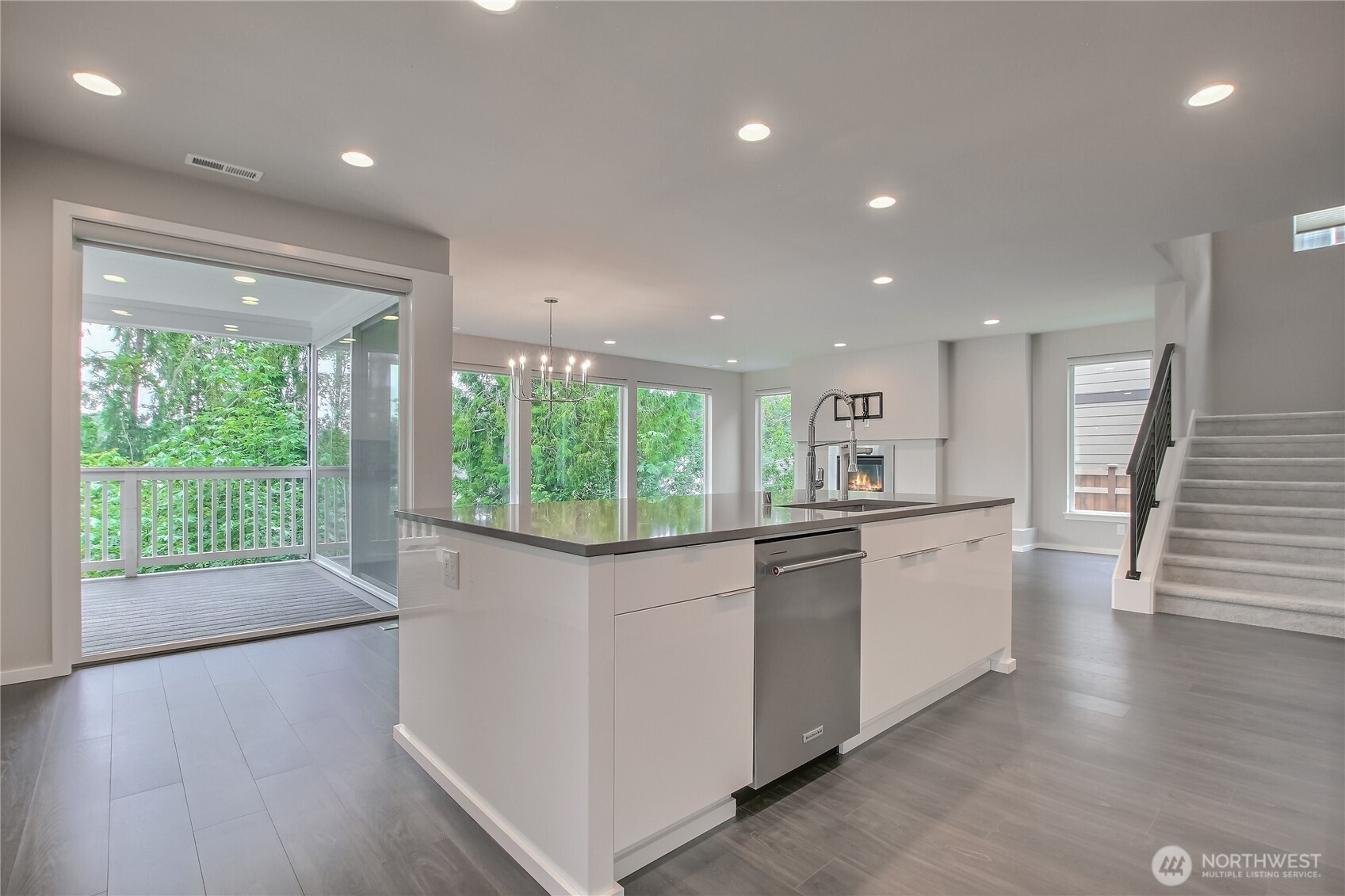 18823 128th Street Property Photo 8