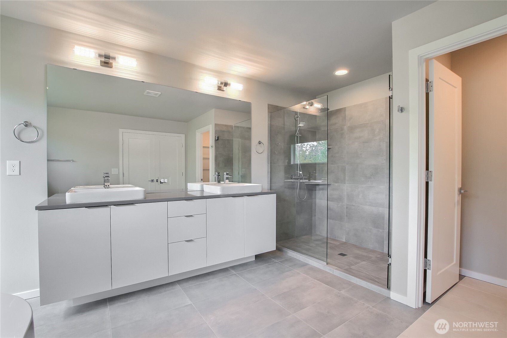 18823 128th Street Property Photo 16
