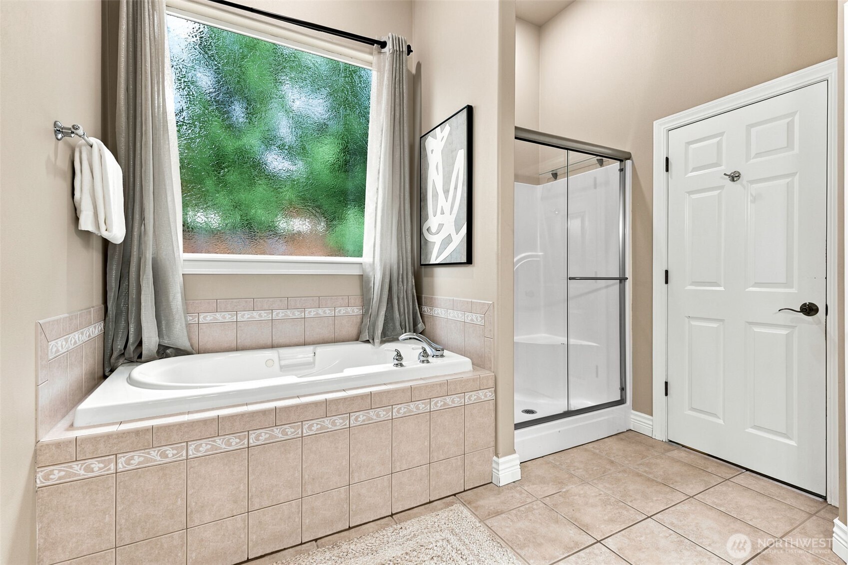 8703 Bedington Drive Property Photo 16