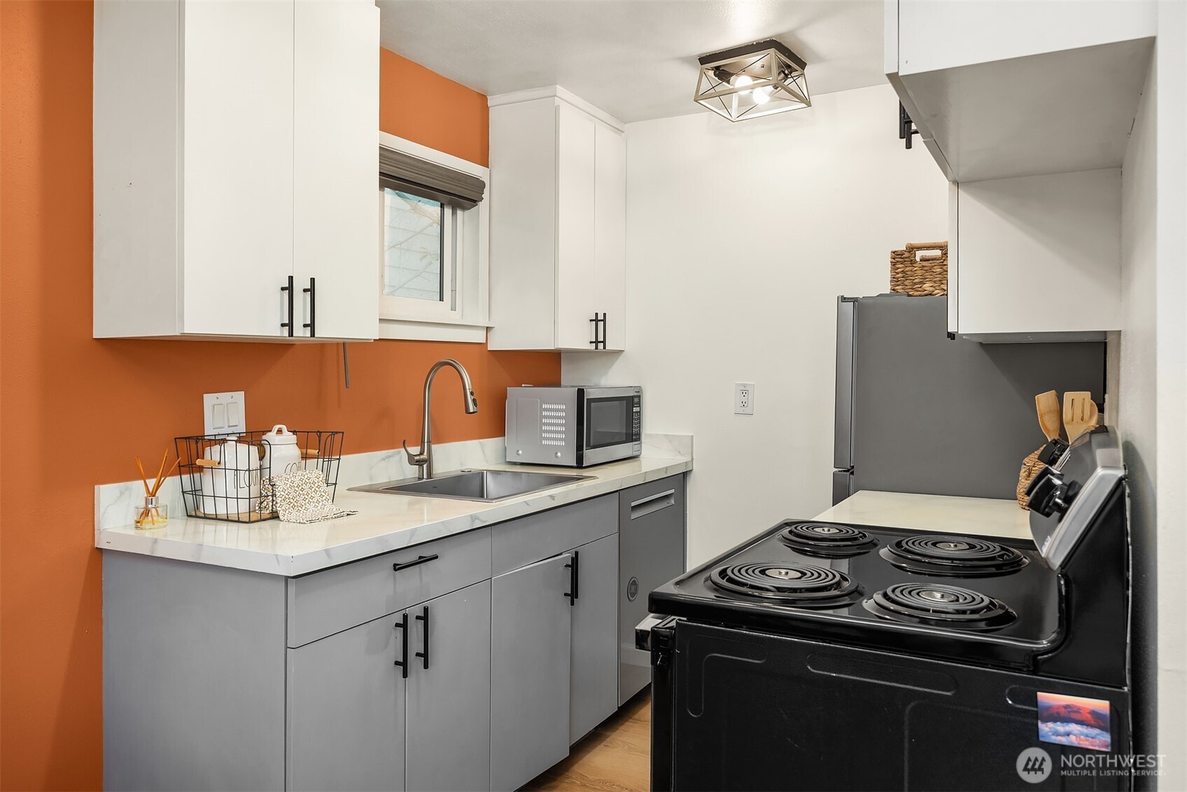 4111 Whitman Avenue 205 Property Photo 8
