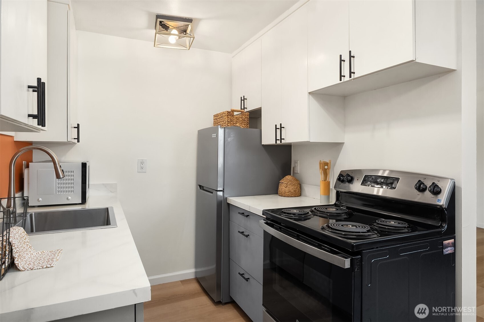 4111 Whitman Avenue 205 Property Photo 9