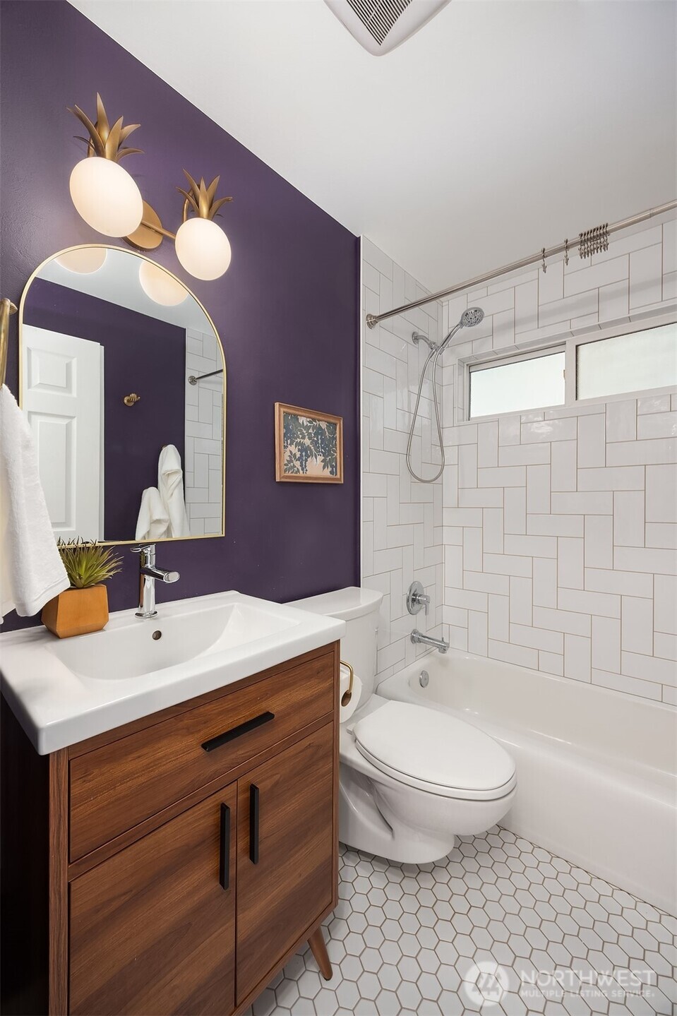 4111 Whitman Avenue 205 Property Photo 12
