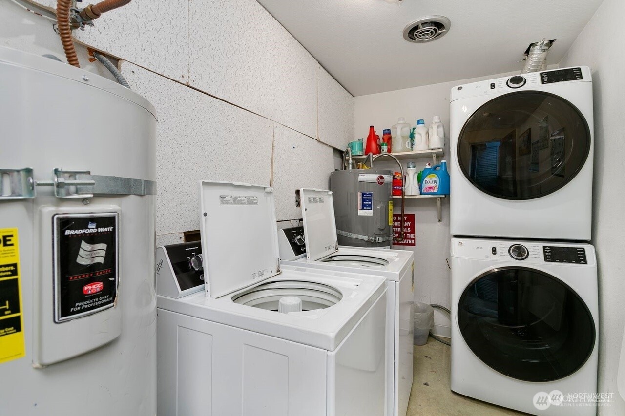 4111 Whitman Avenue 205 Property Photo 16