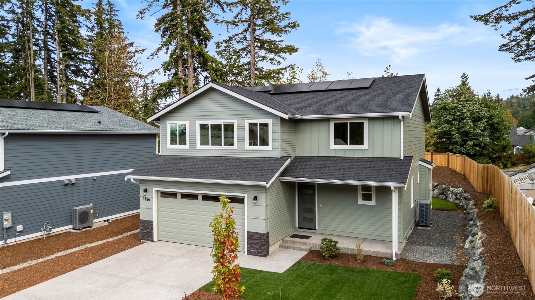 1126 Whidbey Street Property Photo 2