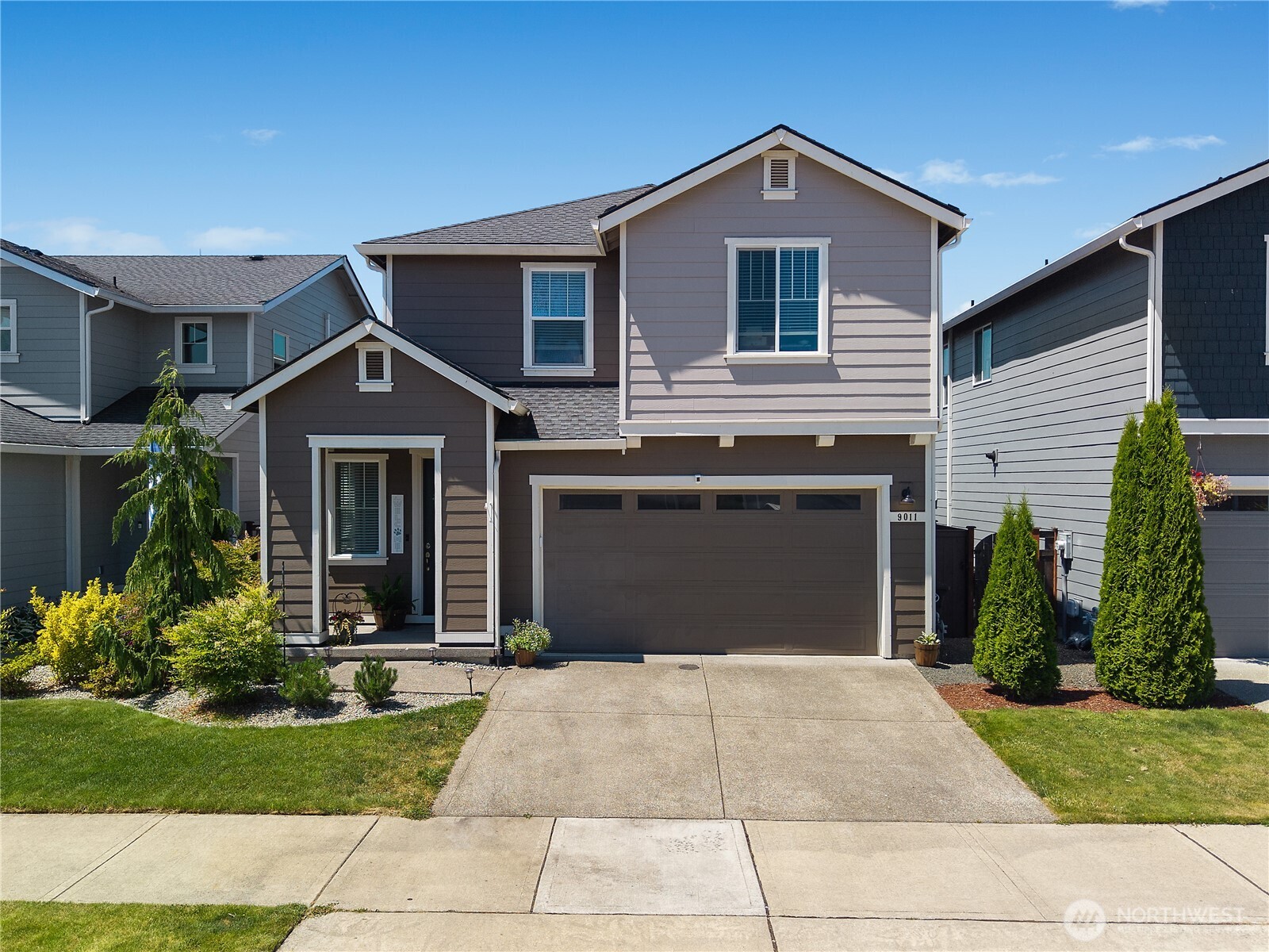 9011 Viola Street Property Photo 1