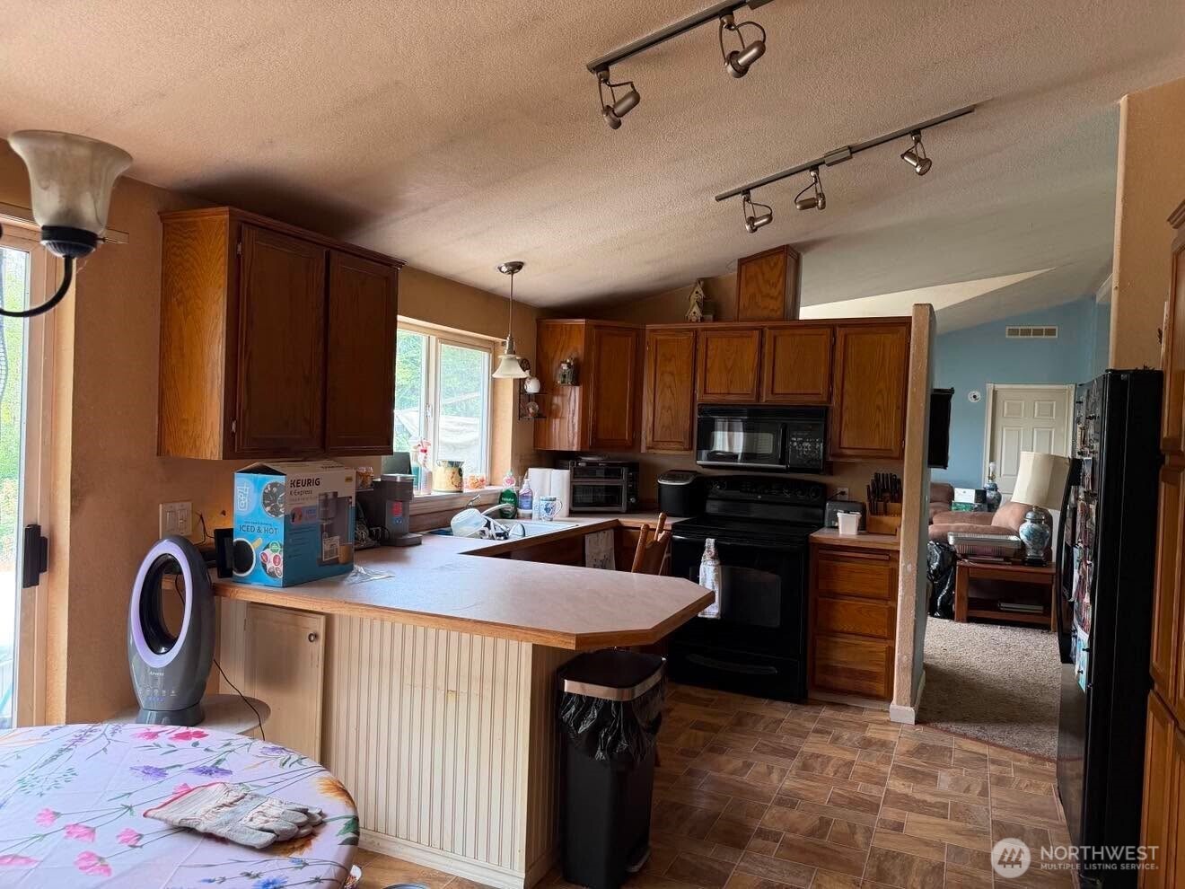 244 N Dubois Road Property Photo 7