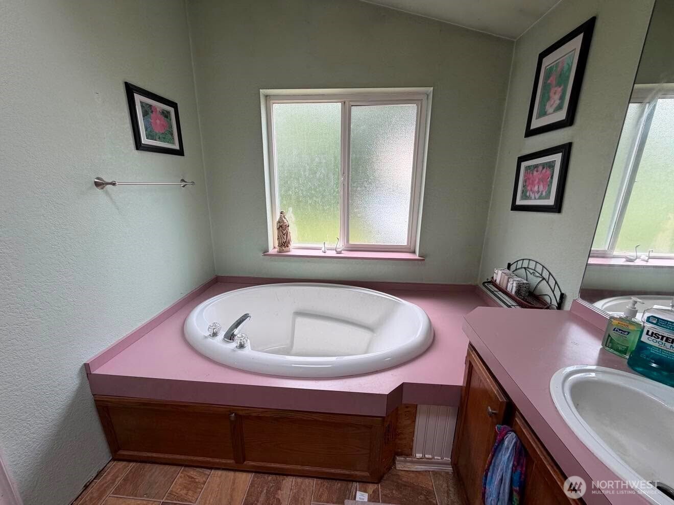 244 N Dubois Road Property Photo 14