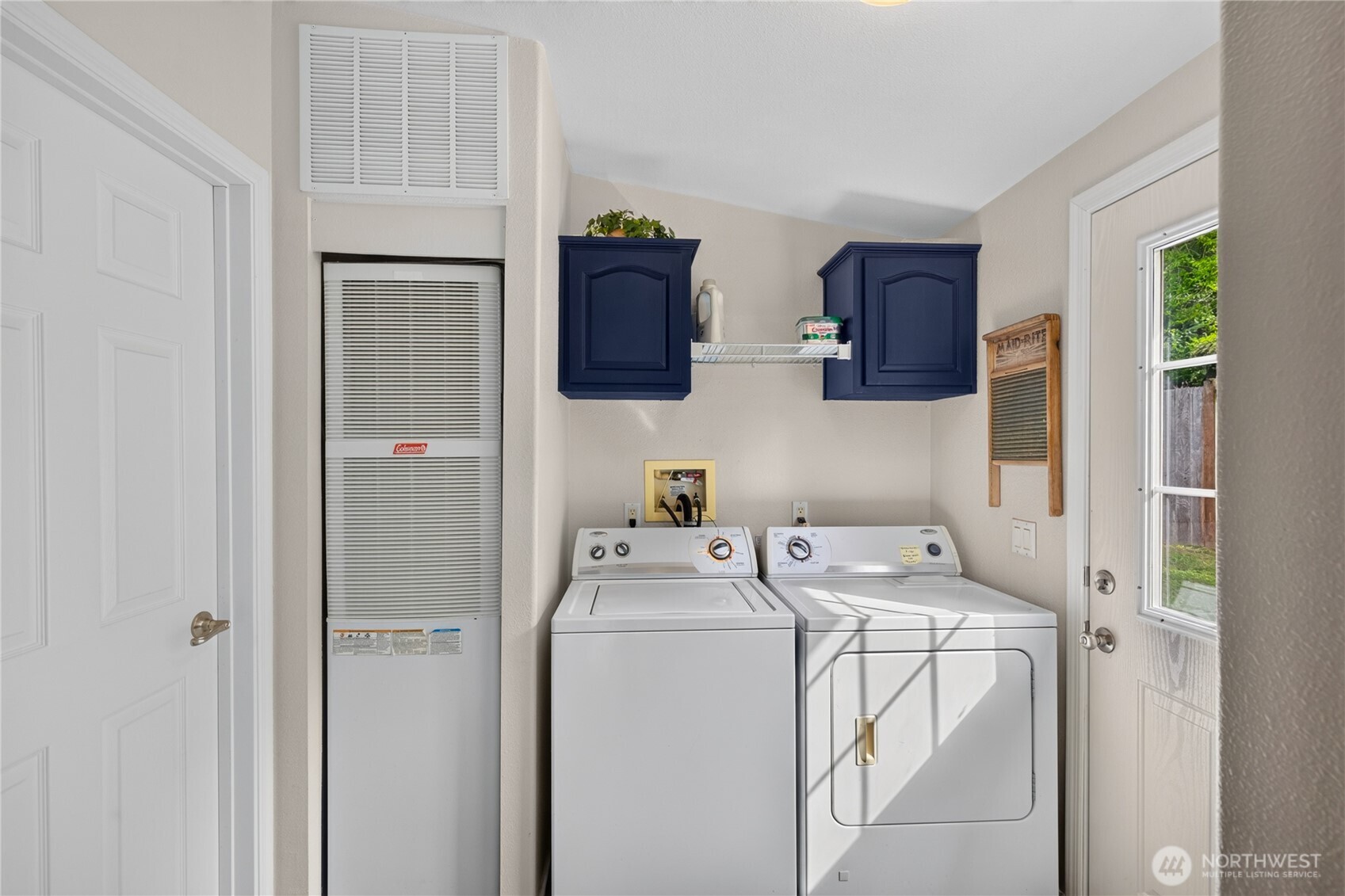 7404 Guemes Place Property Photo 28