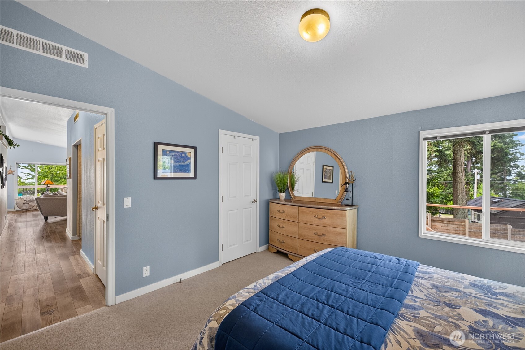 7404 Guemes Place Property Photo 32