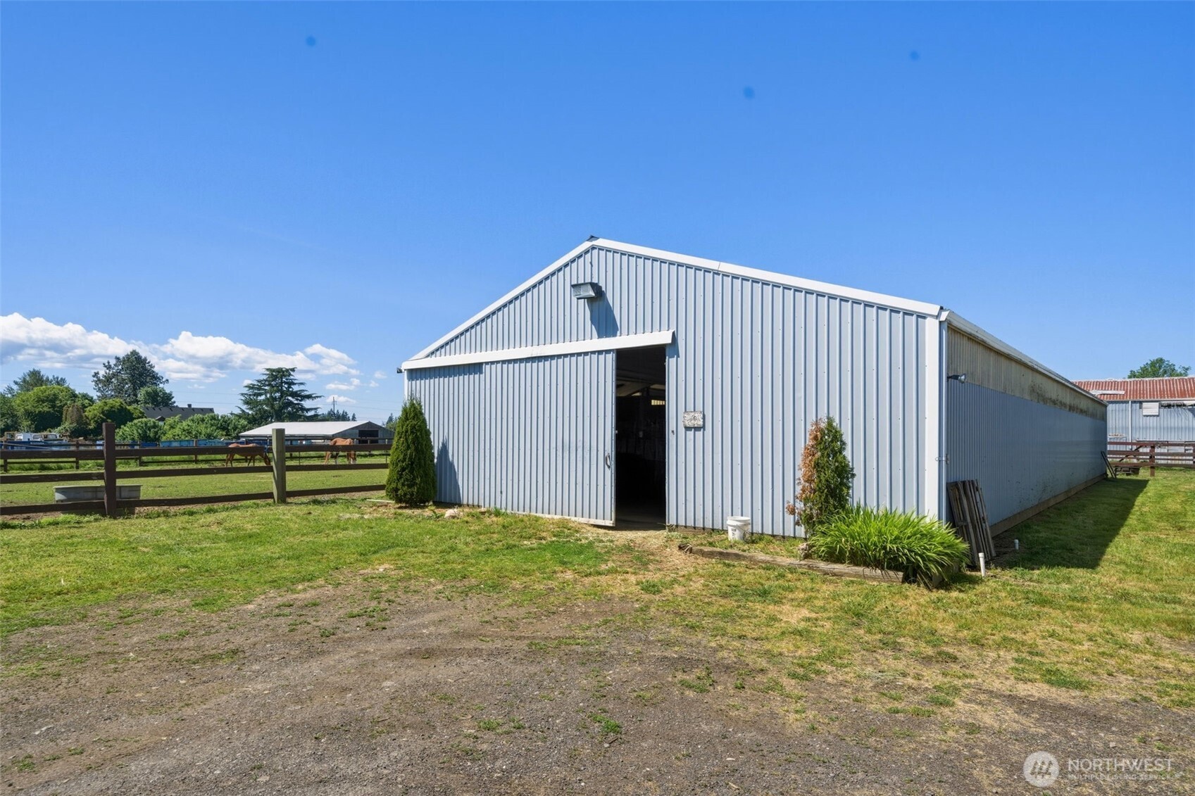 1300 Ne 209th Street Property Photo 14