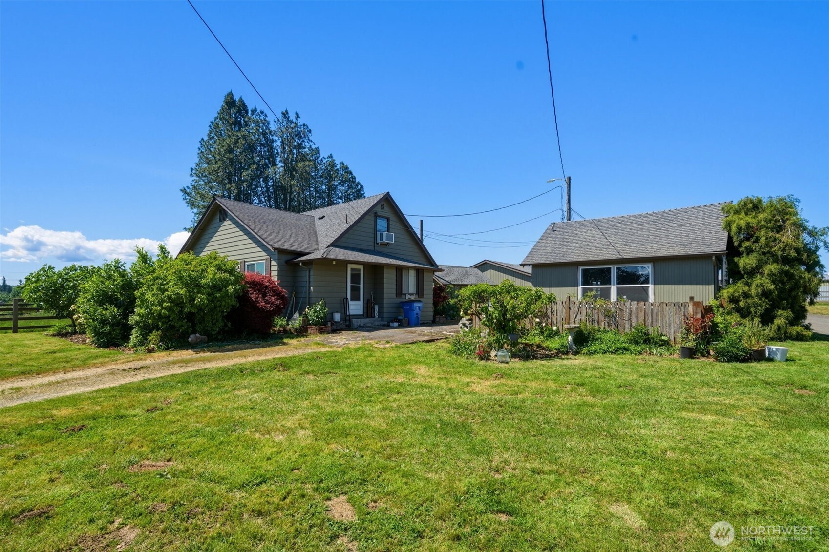 1300 Ne 209th Street Property Photo 20