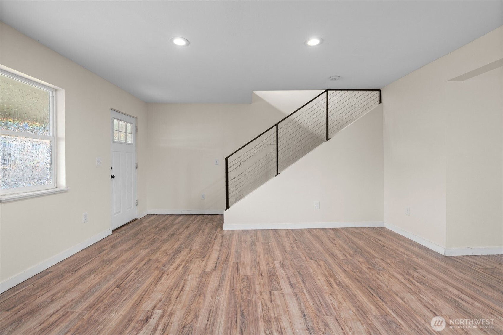 13315 Valley Avenue Property Photo 8
