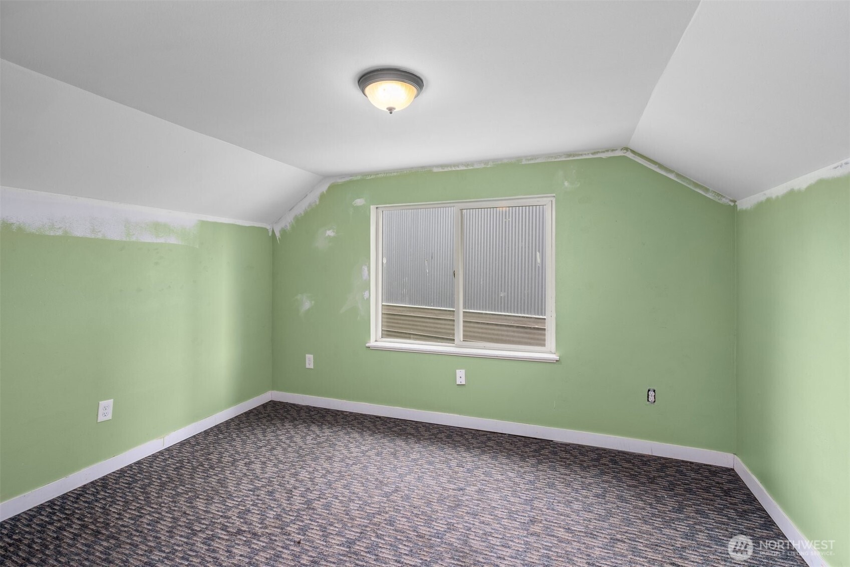 13315 Valley Avenue Property Photo 22