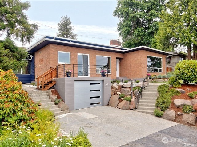 7809 S Sunnyrest Road Property Photo 1