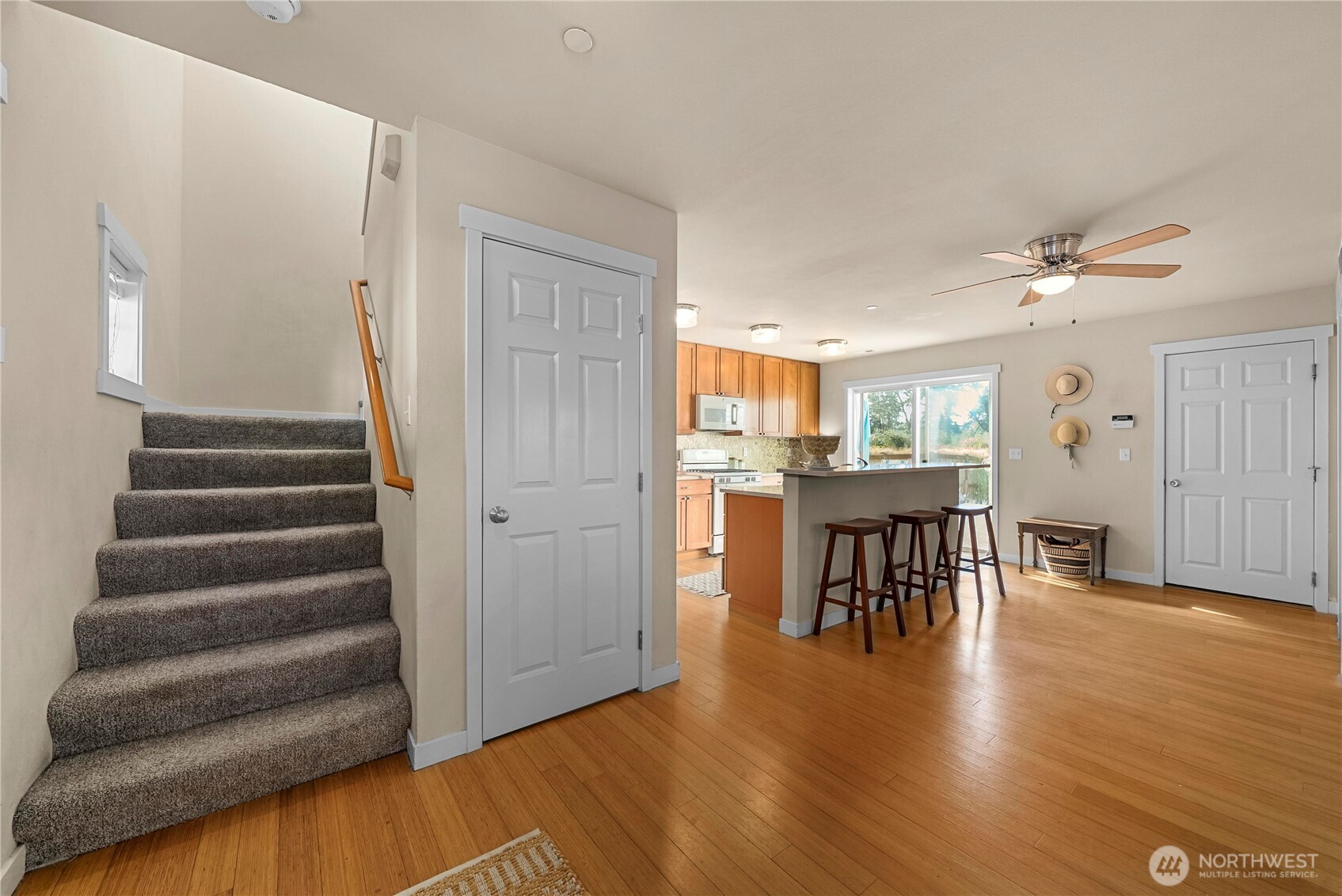 2088 Charles Street Property Photo 23