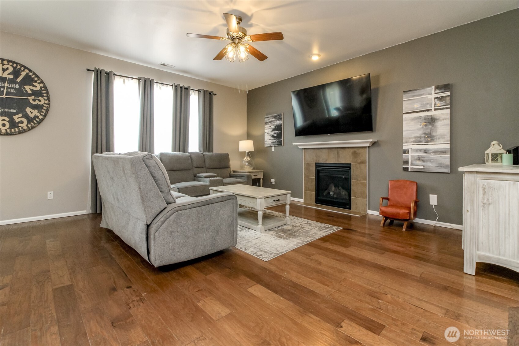 18208 72nd Avenue Property Photo 4