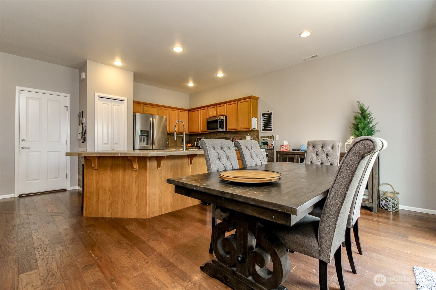 18208 72nd Avenue Property Photo 11