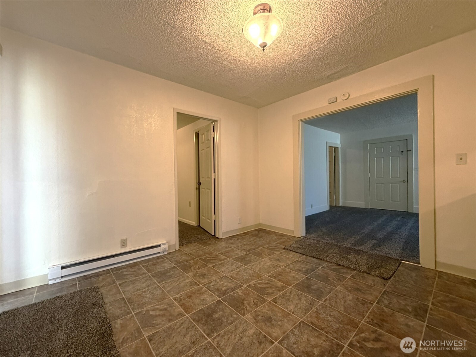 507 W 2nd Street Property Photo 16