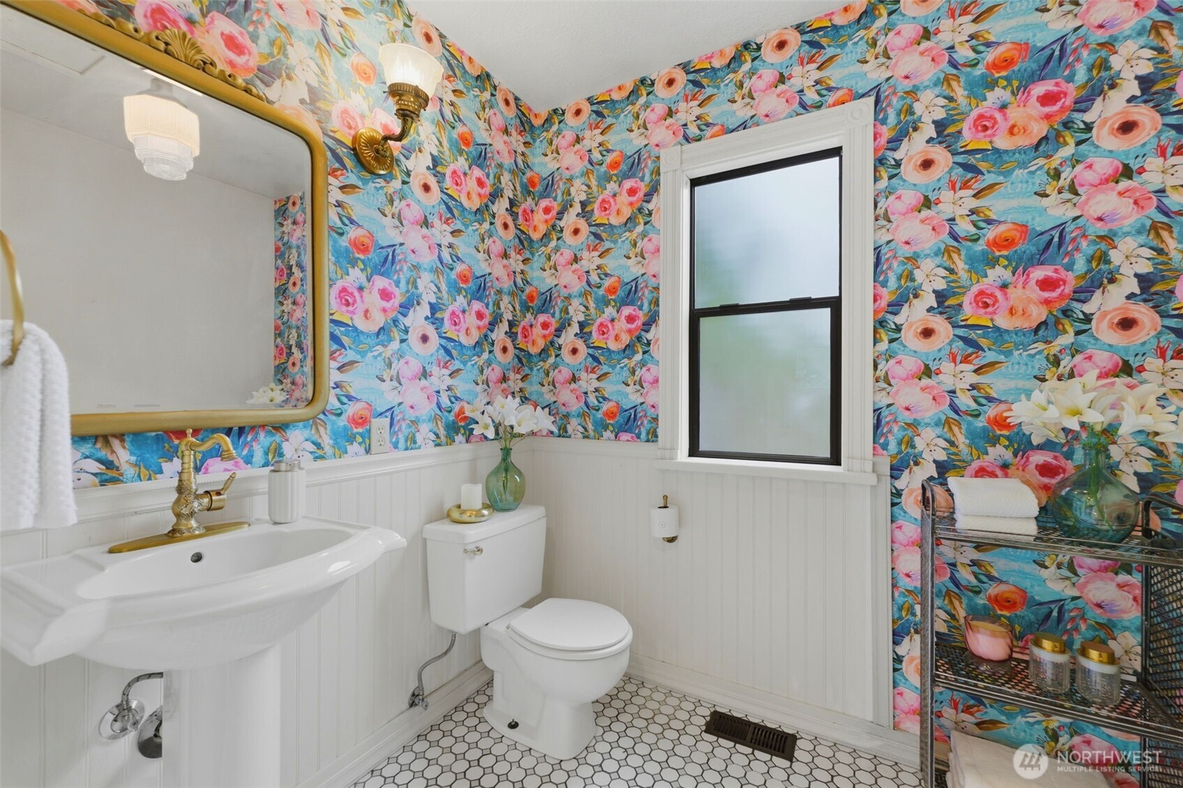 502 N E Street Property Photo 18