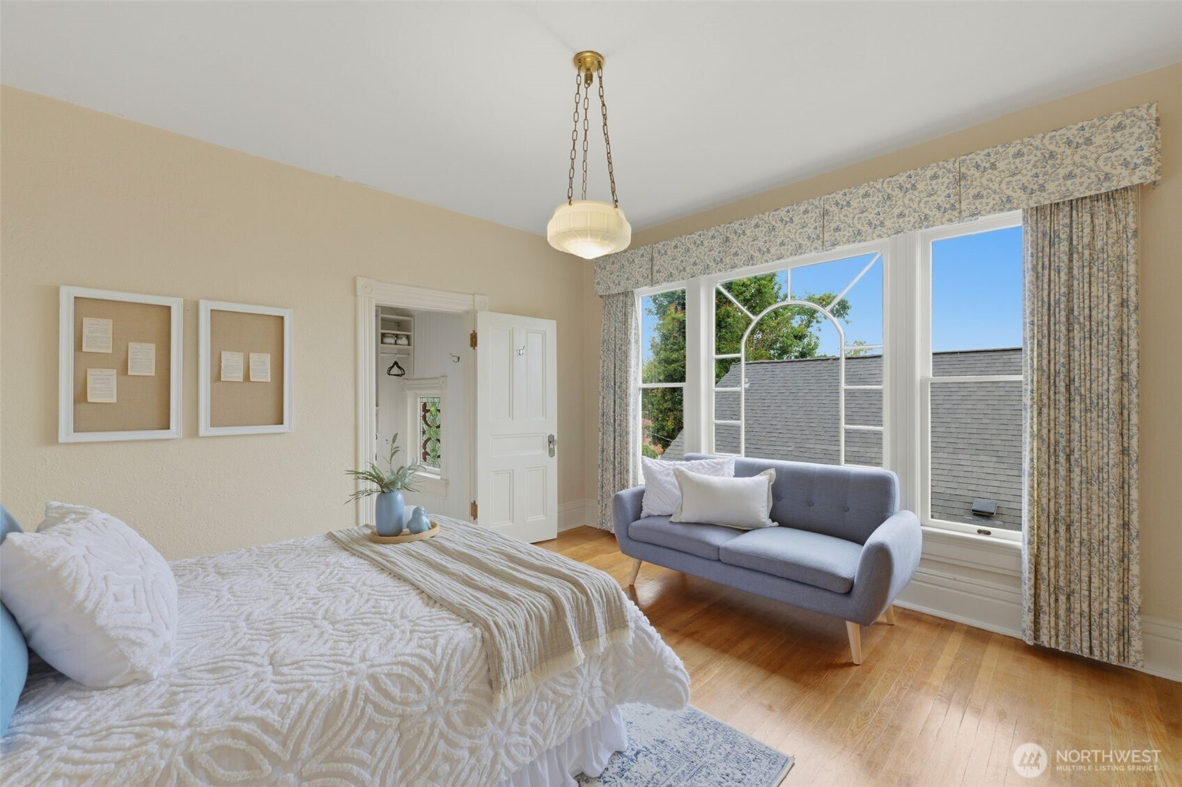 502 N E Street Property Photo 26