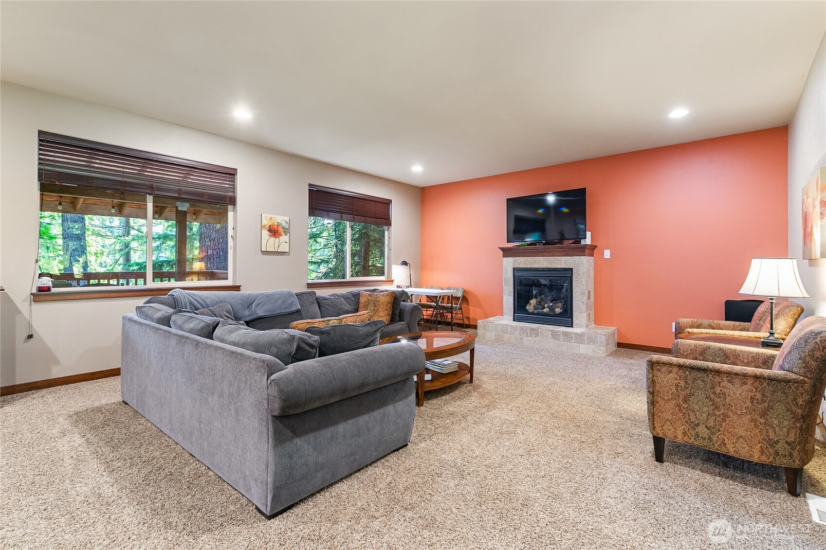 9 Jasper Ridge Lane Property Photo 4