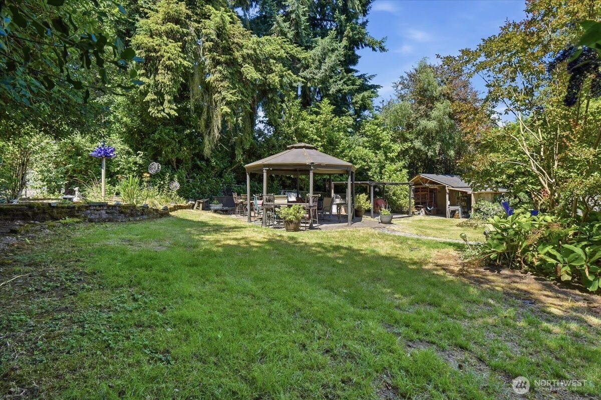 15621 84th Avenue Property Photo 30