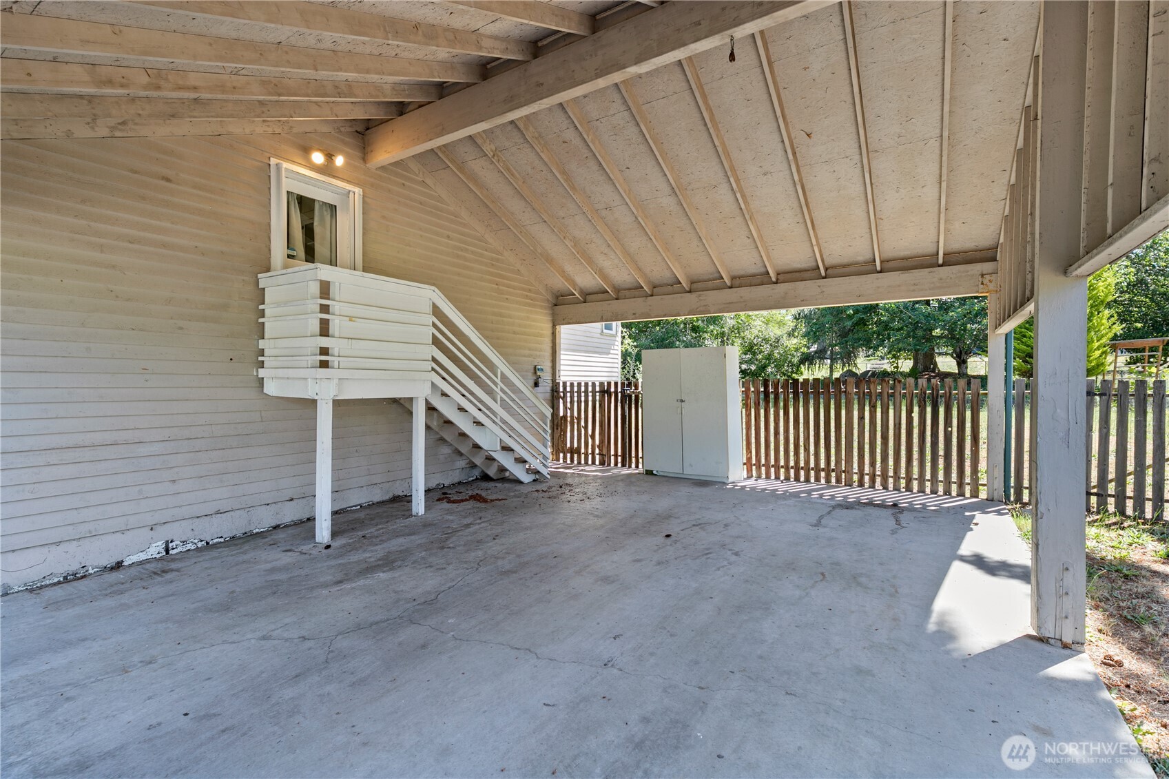 9880 Fredrickson Road Property Photo 28