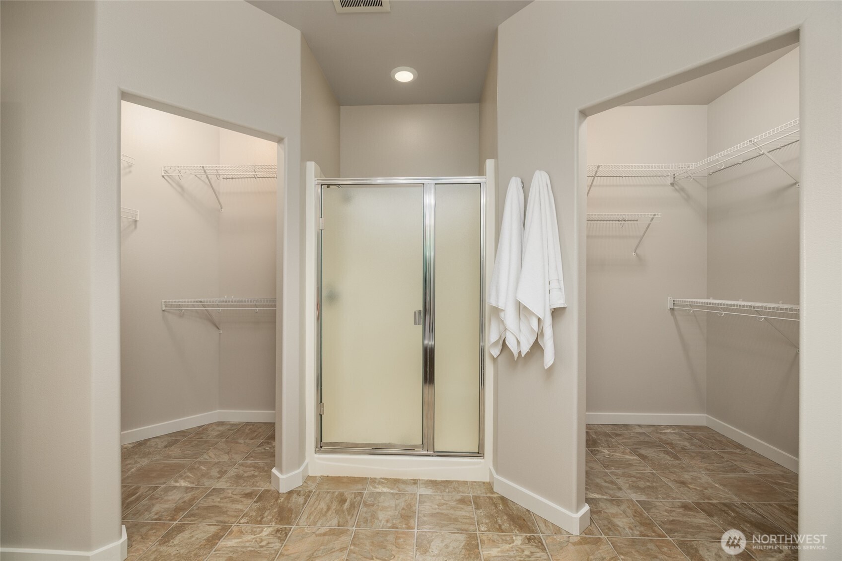9924 Sunset Drive Property Photo 18