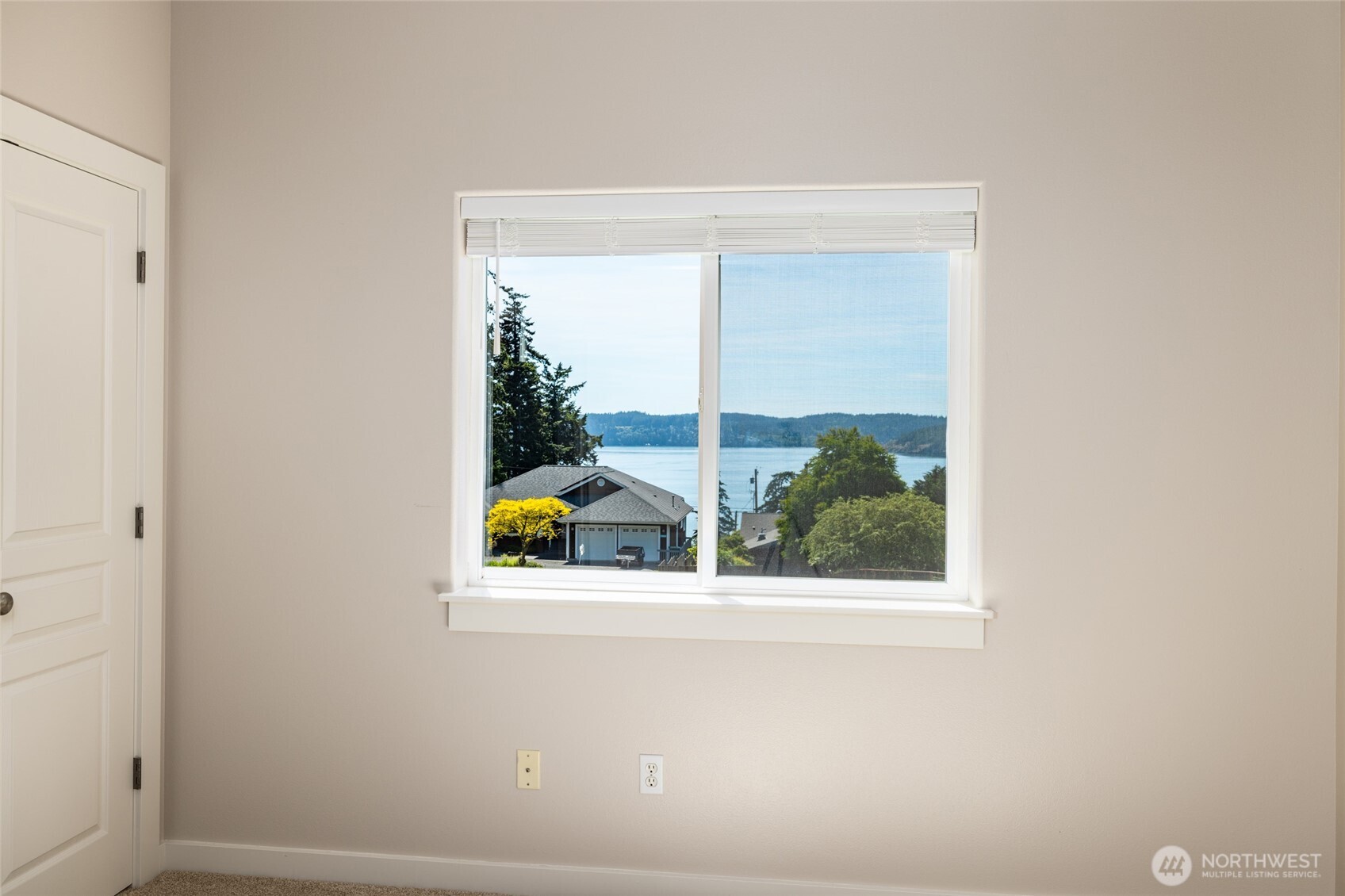 9924 Sunset Drive Property Photo 21