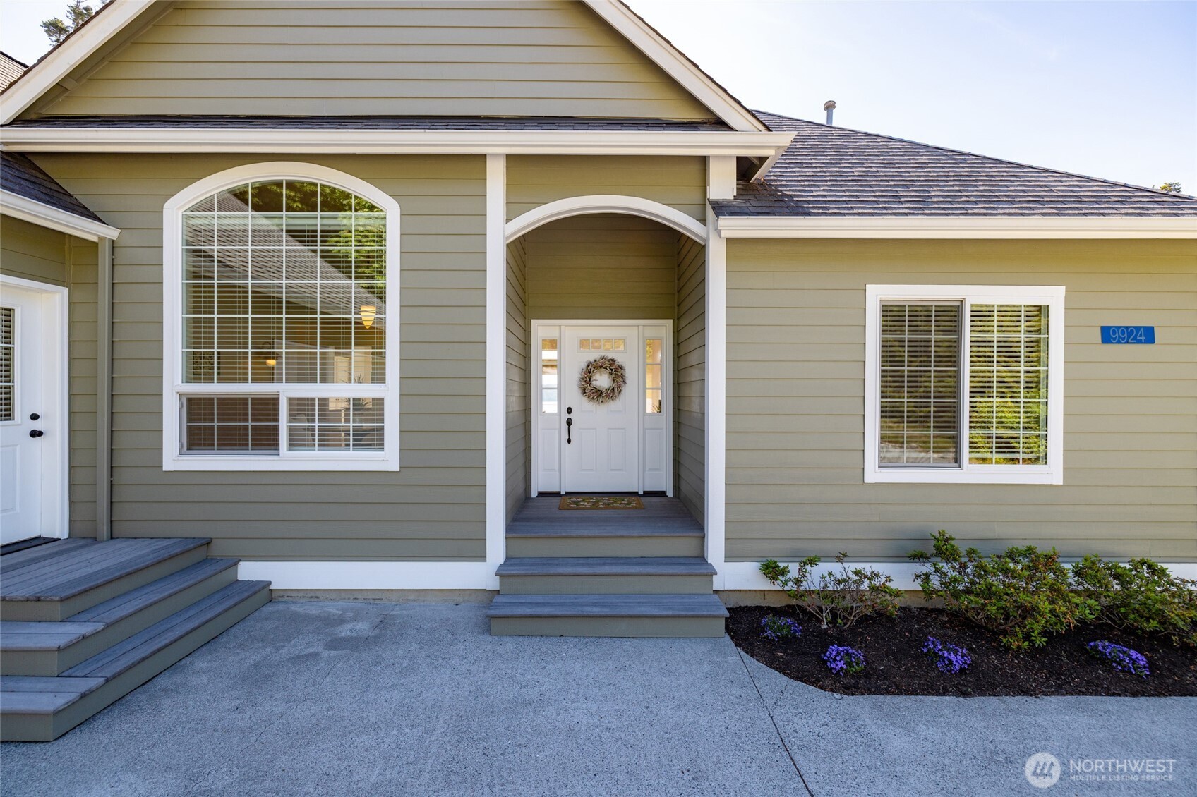 9924 Sunset Drive Property Photo 38