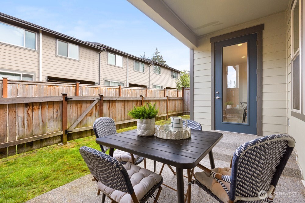 10541 11th Street Property Photo 34