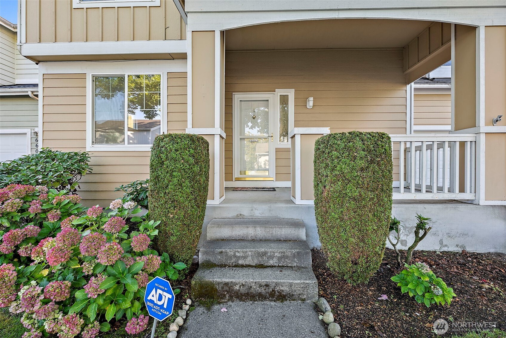 6549 Steamer Drive Property Photo 2