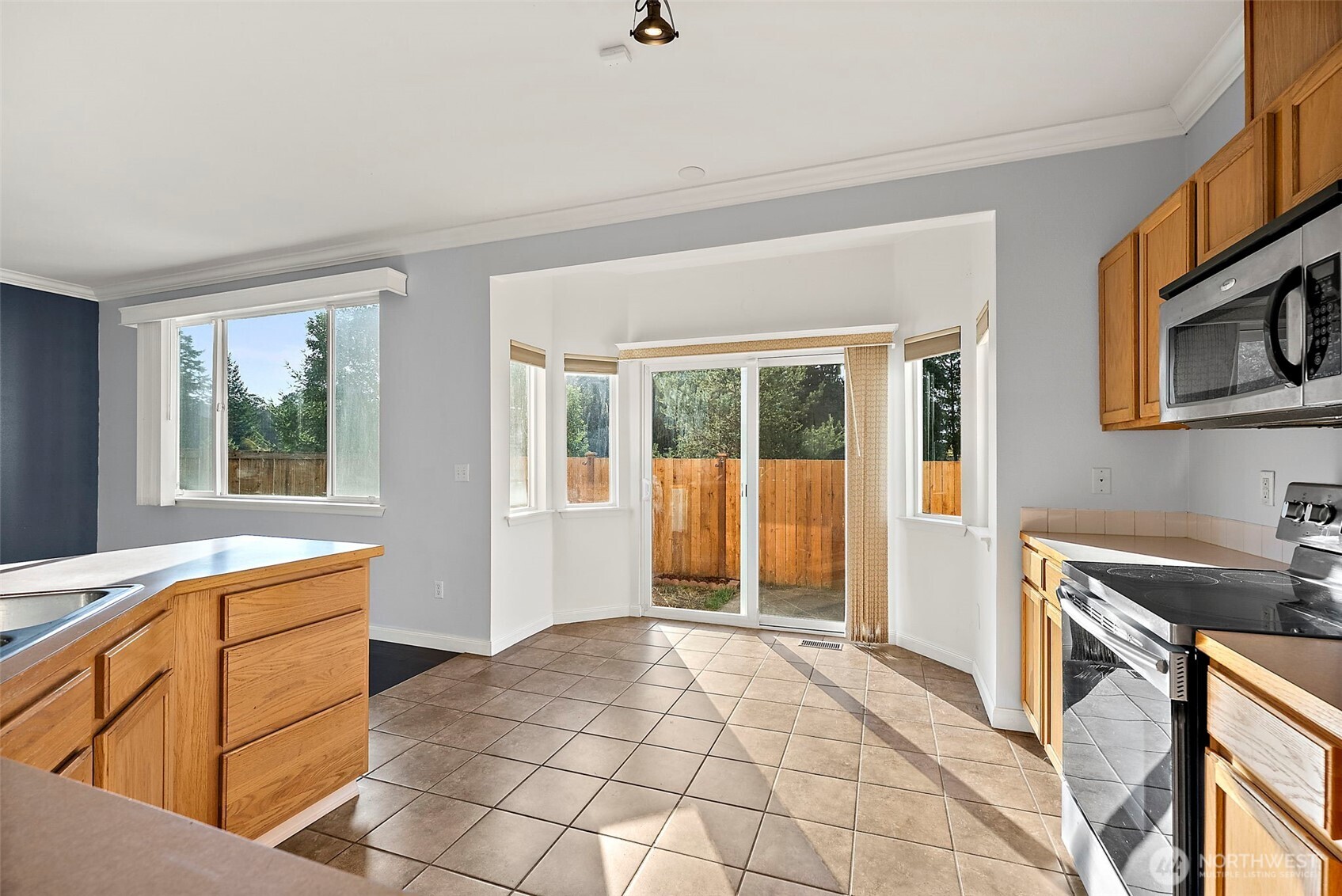 6549 Steamer Drive Property Photo 14